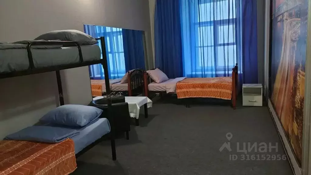 Комната Санкт-Петербург Итальянская ул., 12Е - Фото 0