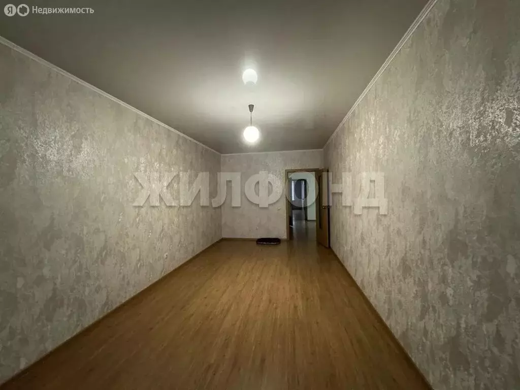 3-комнатная квартира: Абакан, улица Богдана Хмельницкого, 152 (105 м) - Фото 1