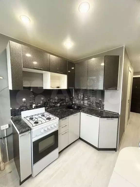 1-к. квартира, 32,7 м, 9/9 эт. - Фото 1