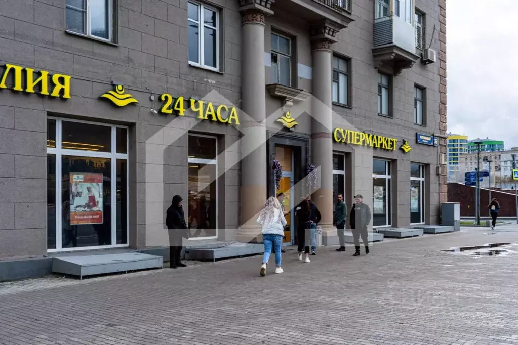 Помещение свободного назначения в Москва Кутузовский просп., 35 (518 ... - Фото 1