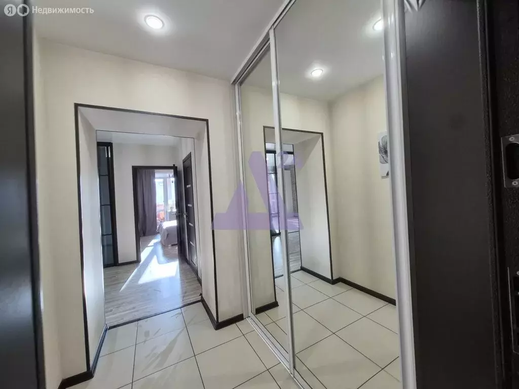 Квартира-студия: Барнаул, Взлётная улица, 13 (54.2 м) - Фото 1