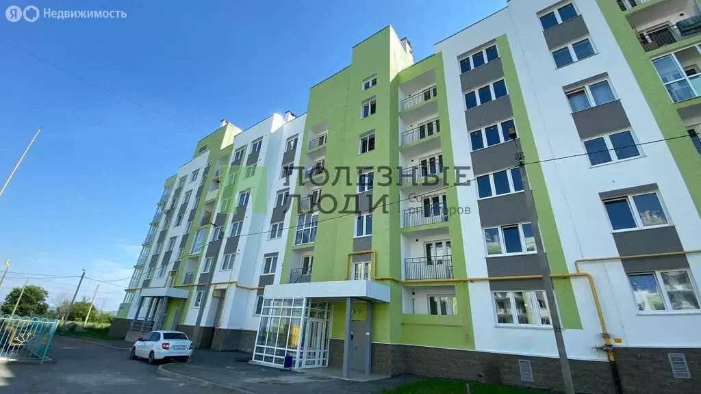 3-комнатная квартира: село Миловка, проспект Чижова, 4 (70.3 м) - Фото 1