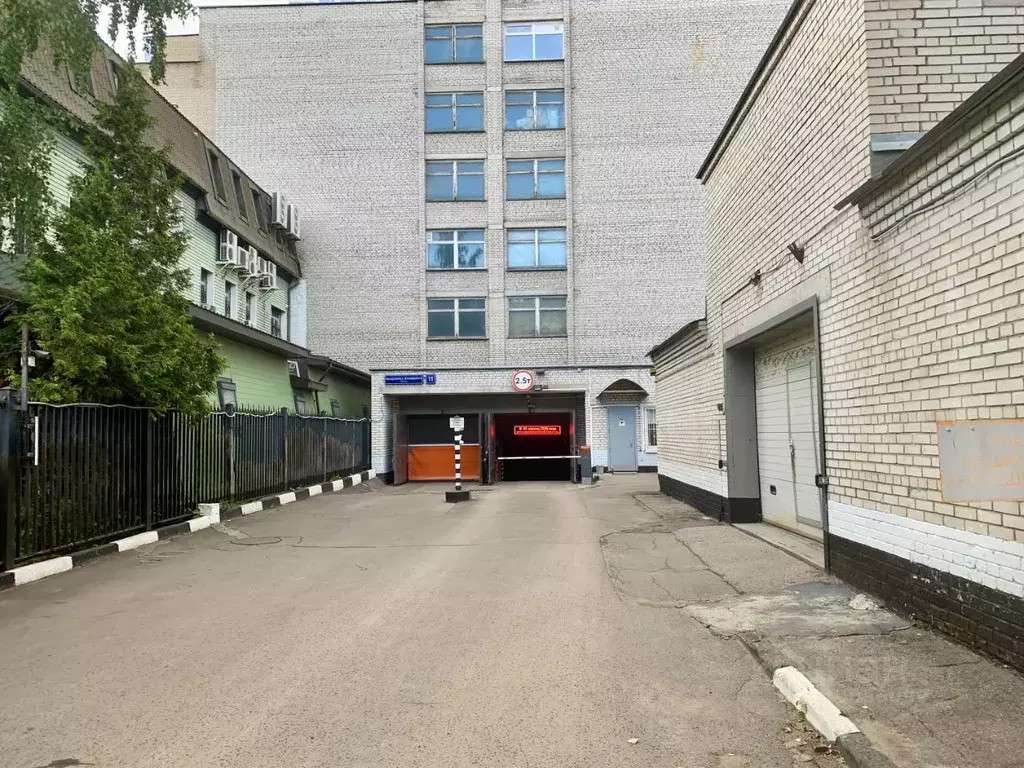 Гараж в Москва ул. Академика Ильюшина, 11С2 (17 м) - Фото 0