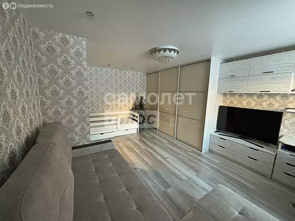 1-комнатная квартира: Киров, Октябрьский район, улица Свердлова, 32А ... - Фото 2