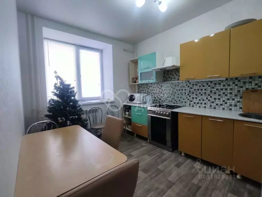 2-к кв. Волгоградская область, Волгоград Шекснинская ул., 79 (38.5 м) - Фото 0