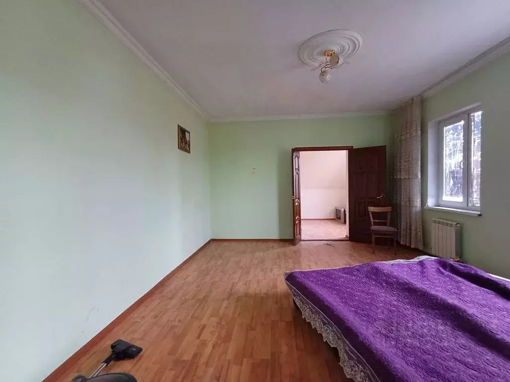 Дом в Кабардино-Балкария, Нальчик ул. Иллазарова (264 м) - Фото 1