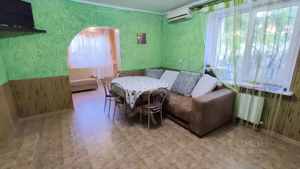 Дом в Крым, Евпатория ул. Пушкина, 61 (85 м) - Фото 1