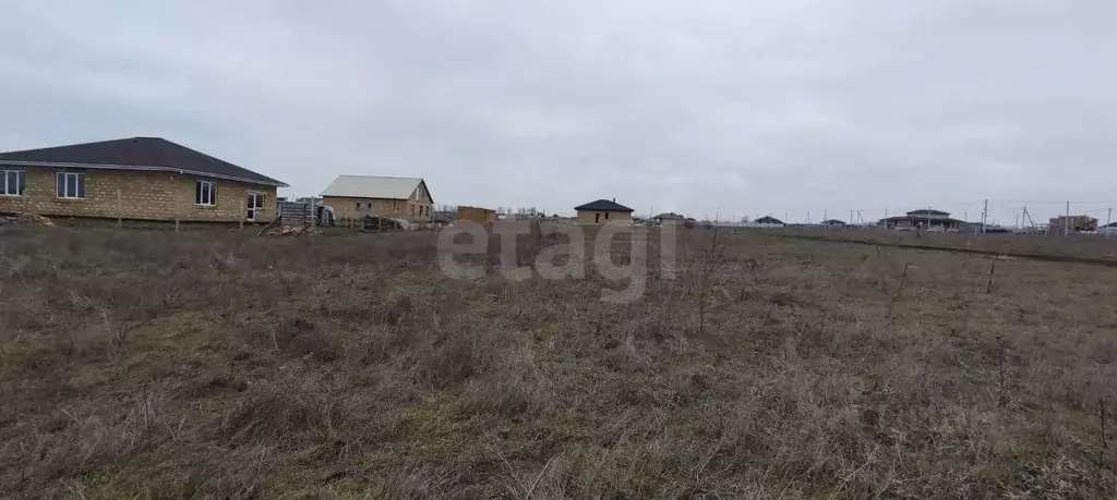 Участок в Крым, Симферопольский район, с. Мирное ул. 75 лет Победы ... - Фото 1