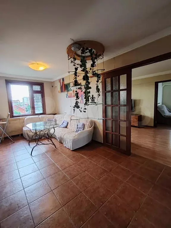 3-к. квартира, 60 м, 5/5 эт. - Фото 1