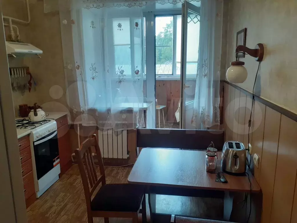 2-к. квартира, 55 м, 1/5 эт. - Фото 0