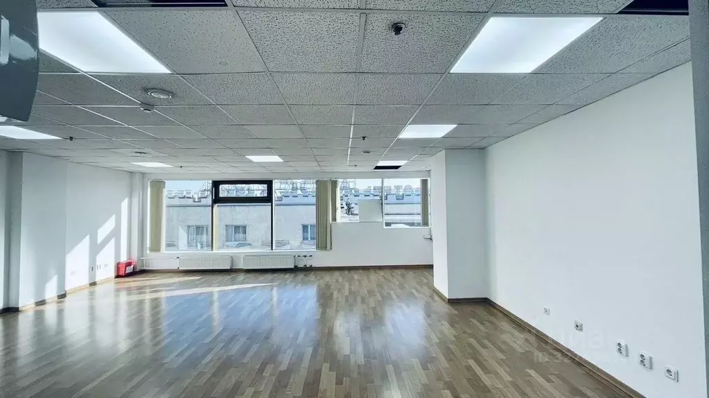 Офис в Санкт-Петербург пл. Александра Невского, 2 (47 м) - Фото 1