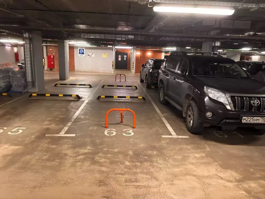 Гараж в Москва 3-я Хорошевская ул., 21с8 (13 м) - Фото 1