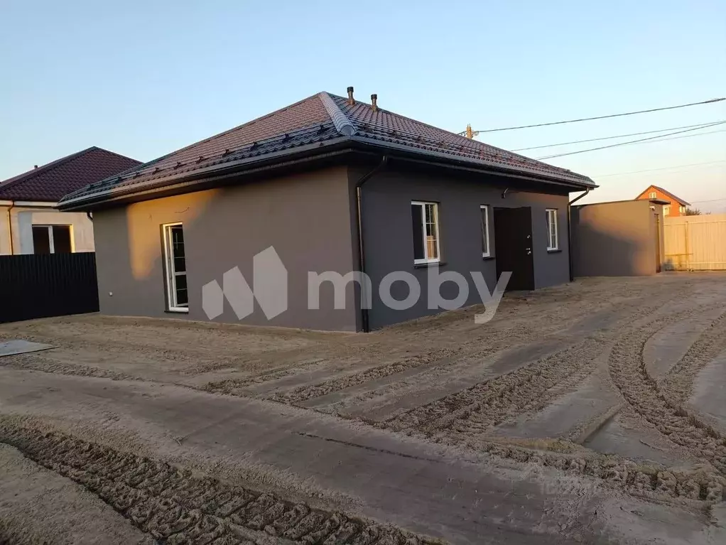 Дом в Калининградская область, Гурьевский муниципальный округ, пос. ... - Фото 1