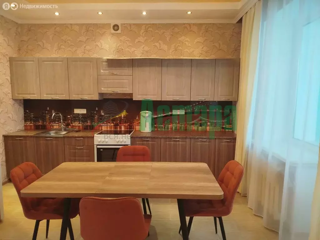 2-комнатная квартира: Чита, Красноярская улица, 6 (77.8 м) - Фото 1