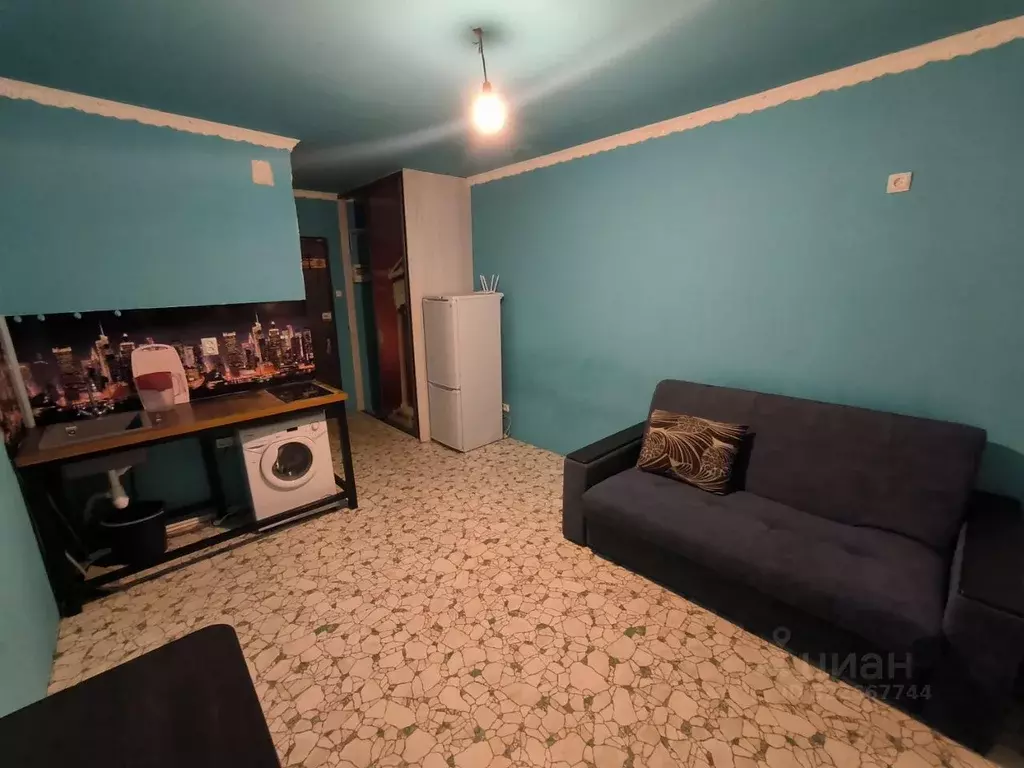 1-к кв. Курганская область, Курган ул. Сухэ-Батора, 8 (18.0 м) - Фото 1