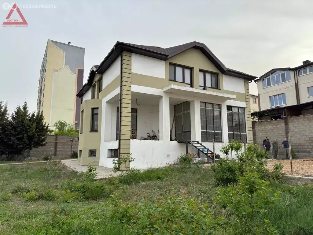 Дом в Севастополь, улица Комбрига Потапова, 26А (380 м) - Фото 1
