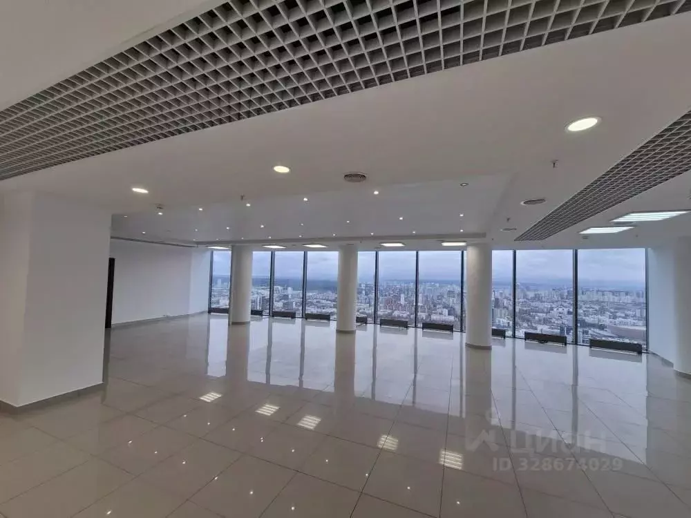 Офис в Свердловская область, Екатеринбург ул. Малышева, 51 (206 м) - Фото 1