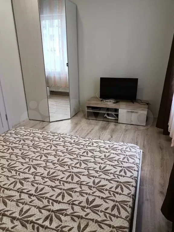 1-к. квартира, 40 м, 2/10 эт. - Фото 0