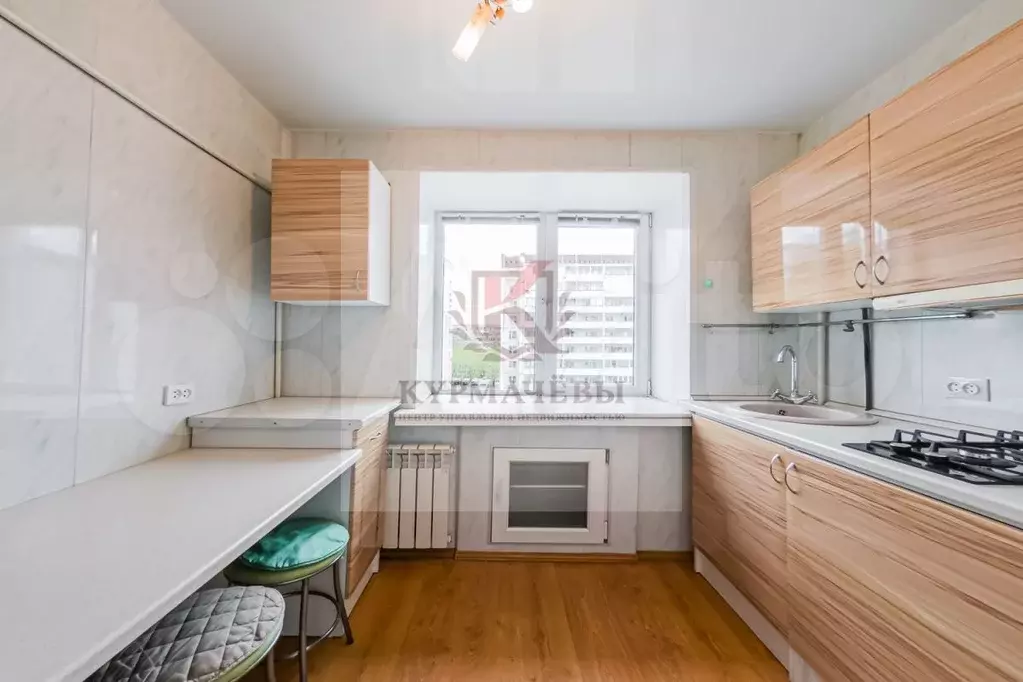 2-к. квартира, 47 м, 5/5 эт. - Фото 1