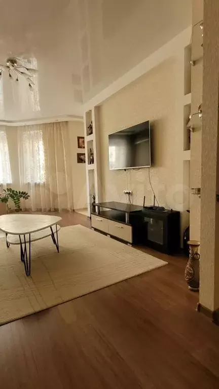 3-к. квартира, 80 м, 4/10 эт. - Фото 0