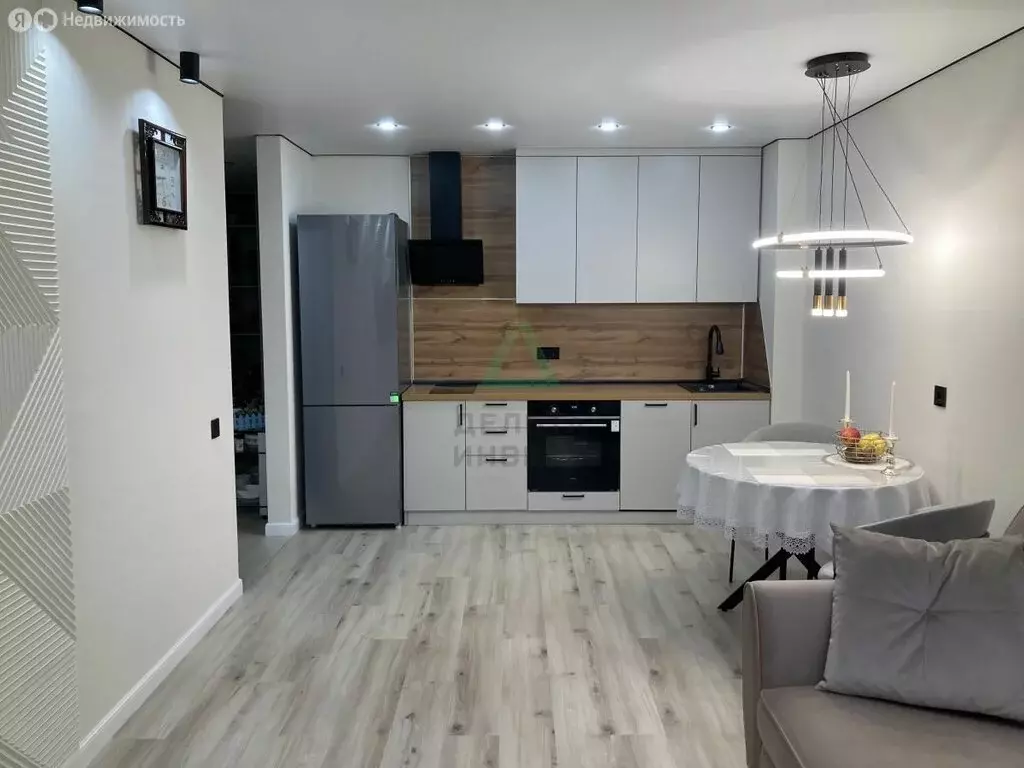 2-комнатная квартира: Уфа, улица Софьи Перовской, 22 (49 м) - Фото 1