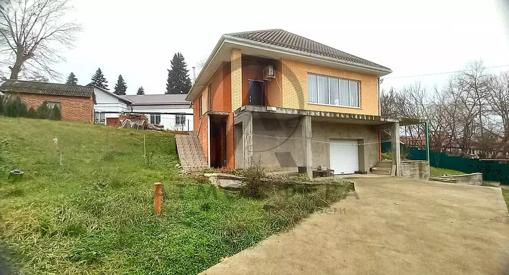 Дом в Хадыженск, улица Ленина (161.2 м) - Фото 1