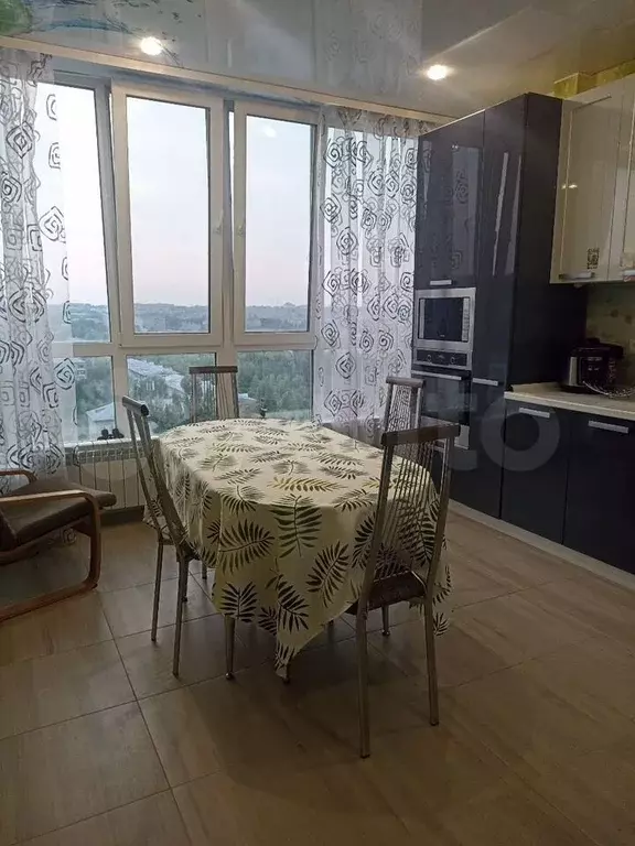 3-к. квартира, 92,8 м, 15/16 эт. - Фото 0