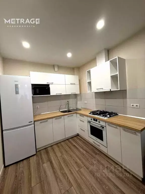 1-к кв. Севастополь ул. Челнокова, 17к2Е (41.0 м) - Фото 2