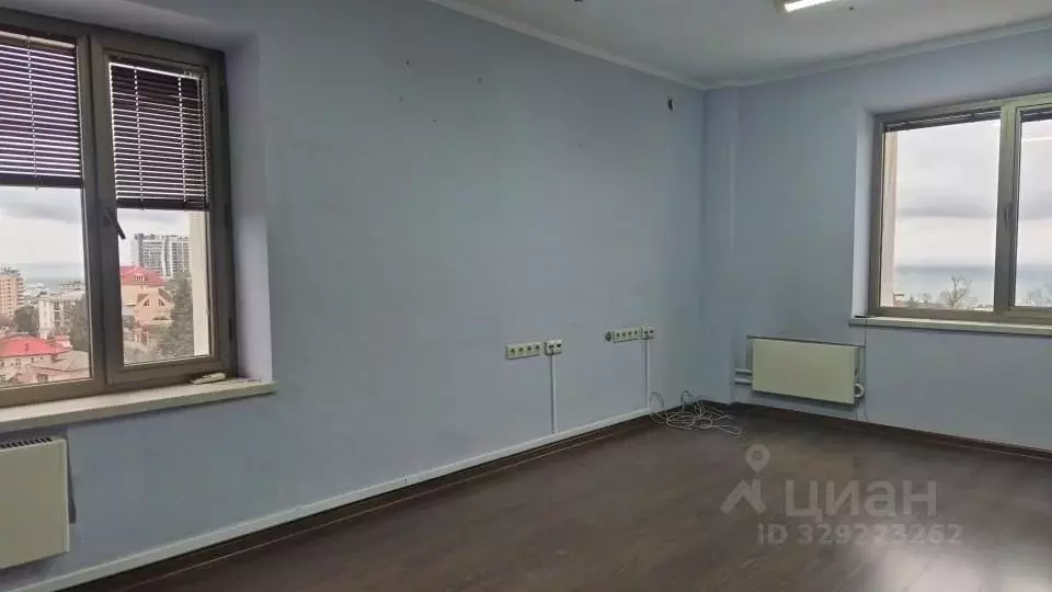 Офис в Краснодарский край, Сочи Виноградная ул., 20а (60 м) - Фото 1