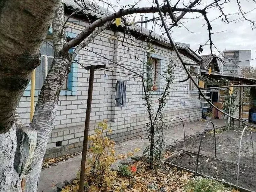 Дом в Белгородская область, Старый Оскол пер. 1-й Заводской (50 м) - Фото 1