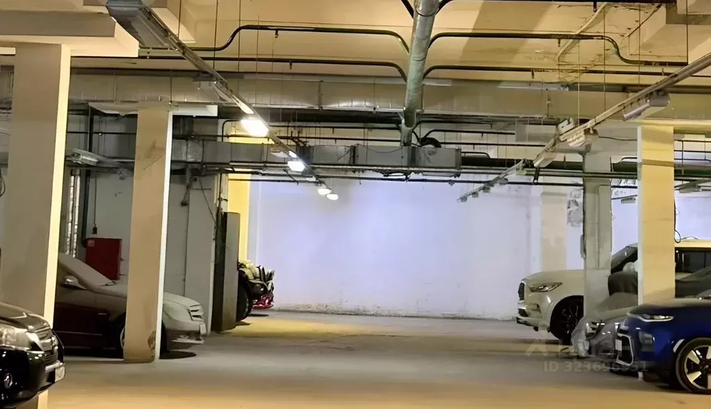 Гараж в Московская область, Красногорск бул. Павшинский, 32 (12 м) - Фото 1