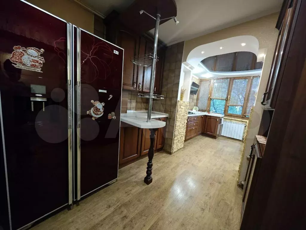 2-к. квартира, 60 м, 1/5 эт. - Фото 0