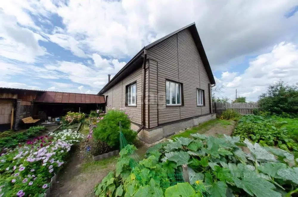 Дом в Курганская область, Шадринск Заводская ул., 5 (100 м) - Фото 0