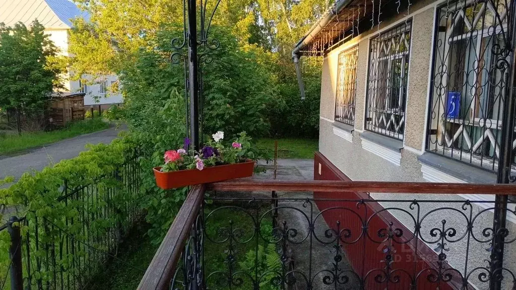 Коттедж в Алтайский край, Бийск городской округ, с. Одинцовка ул. ... - Фото 0