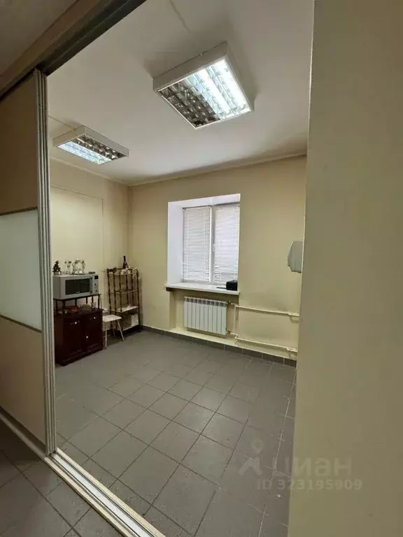 Помещение свободного назначения в Омская область, Омск пос. Козицкого, ... - Фото 2