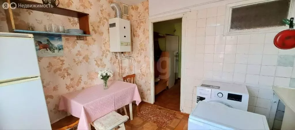 1-комнатная квартира: Феодосия, улица Челнокова, 62А (35.8 м) - Фото 1