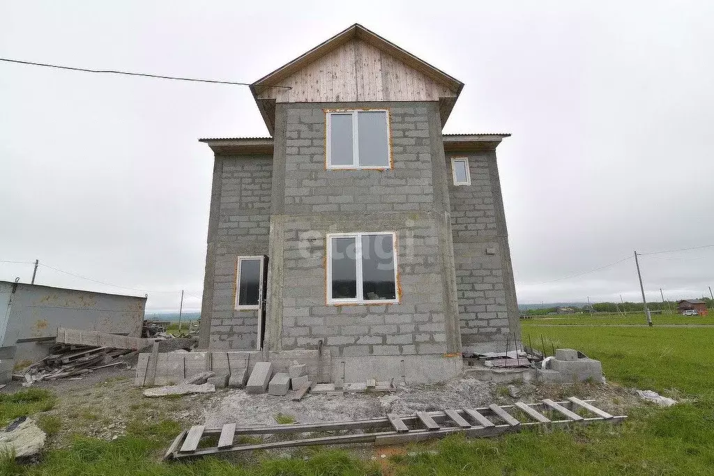 Дом в Сахалинская область, Южно-Сахалинск городской округ, с. ... - Фото 0