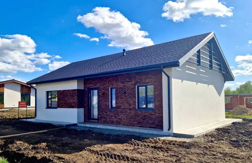 Дом в Челябинская область, Сосновский муниципальный округ, с. Большие ... - Фото 1