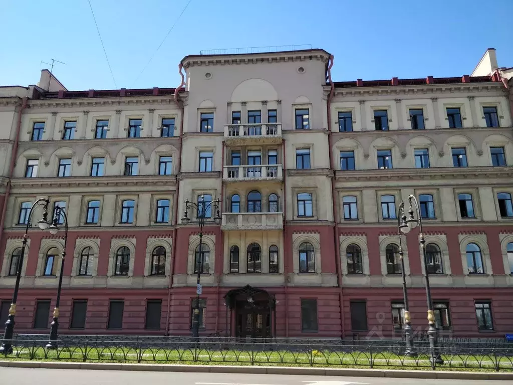 Офис в Санкт-Петербург Шпалерная ул., 36 (429 м) - Фото 0