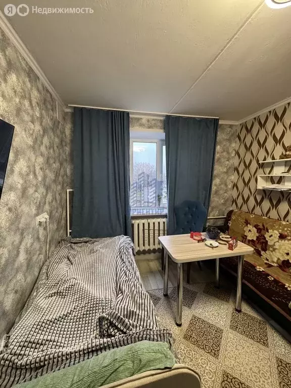 1к в 4-комнатной квартире (12.2 м) - Фото 1