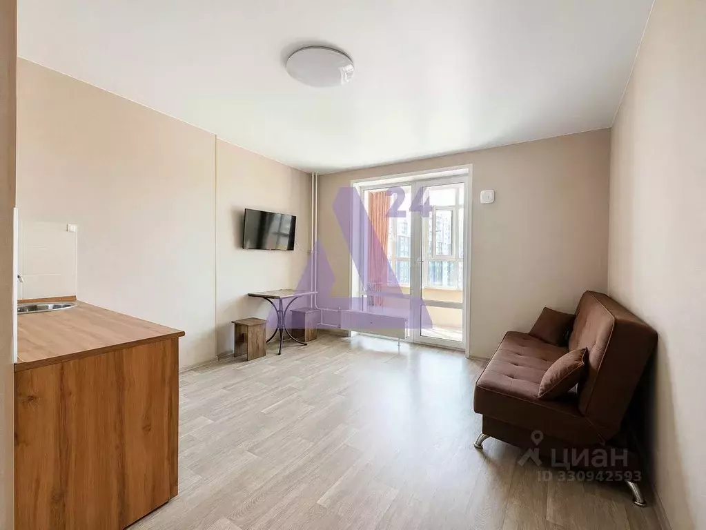 Студия Алтайский край, Барнаул Власихинская ул., 65ак1 (27.4 м) - Фото 1