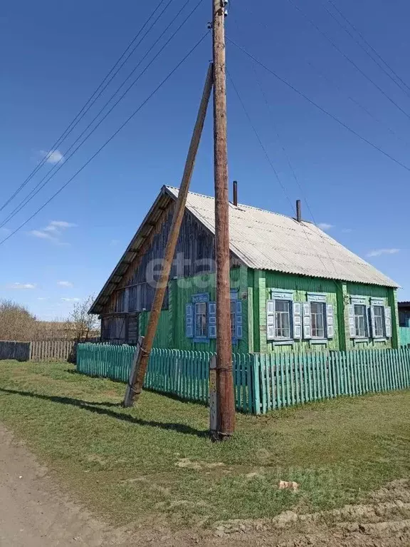 Дом в Курганская область, Каргапольский муниципальный округ, с. ... - Фото 0