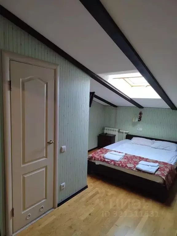 Комната Санкт-Петербург Коломенская ул., 14 - Фото 1