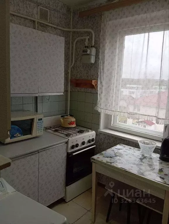 3-к кв. Калужская область, Сухиничи ул. Марченко, 51 (60.0 м) - Фото 2