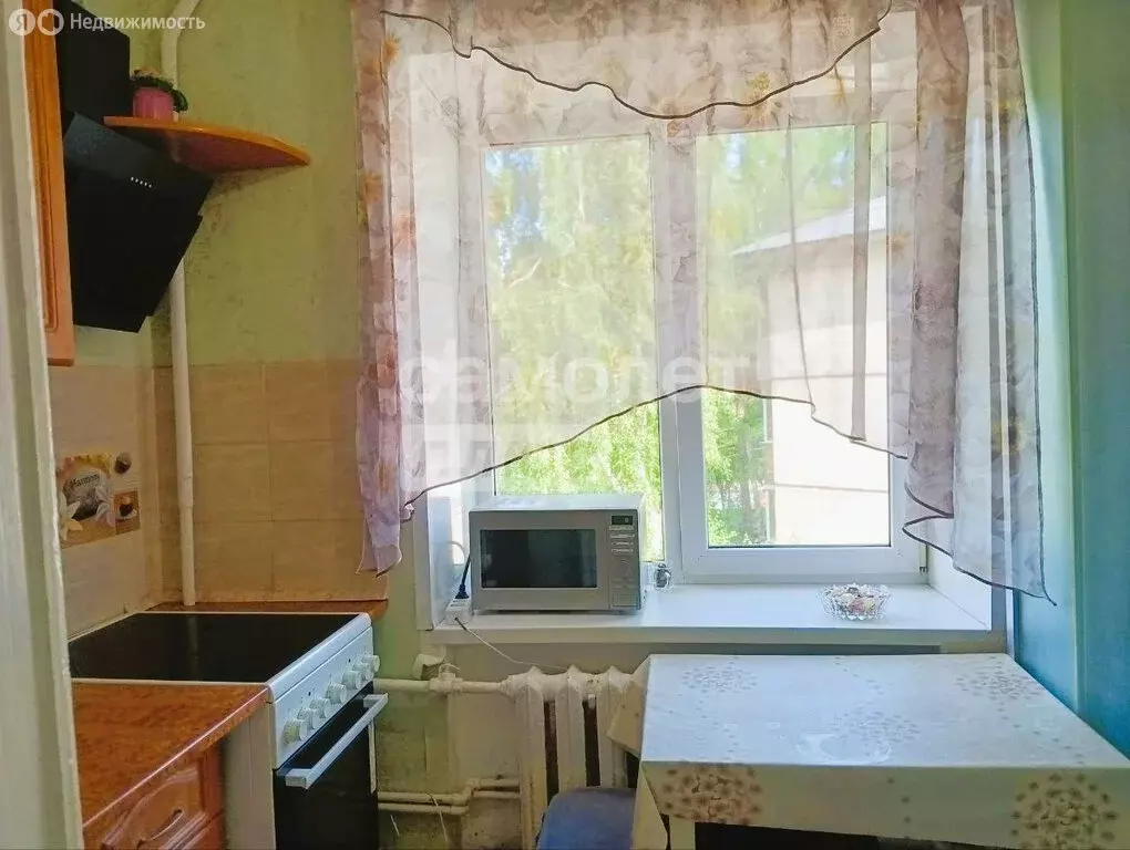 1к в -комнатной квартире (10 м) - Фото 0