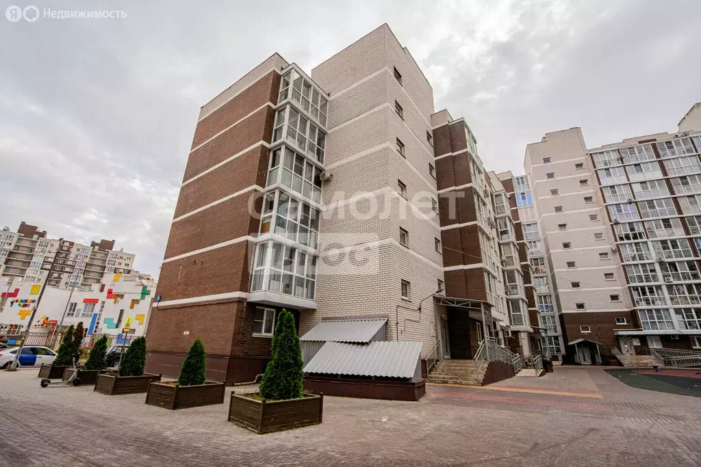 2-комнатная квартира: Липецк, улица И.В. Свиридова, 14 (60 м) - Фото 2