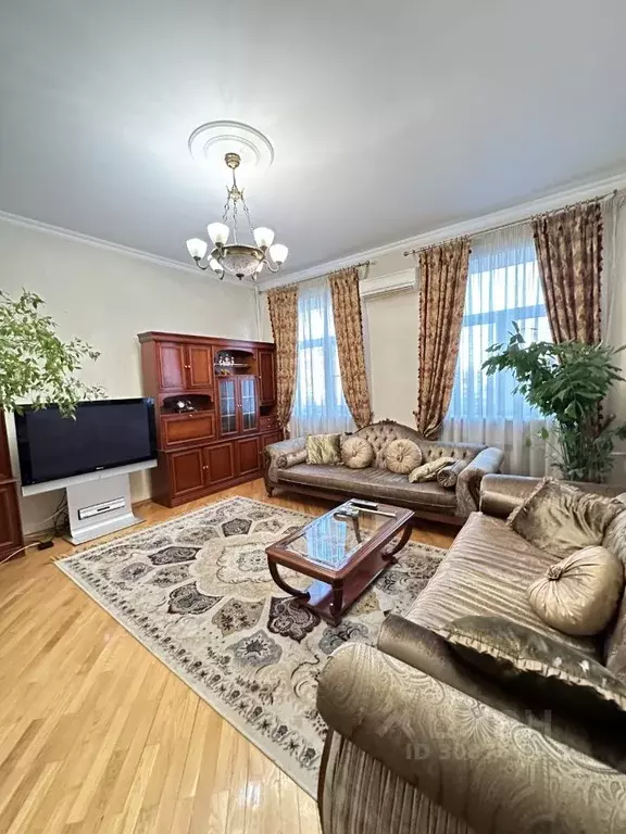 3-к кв. Москва Кутузовский просп., 35 (90.0 м) - Фото 0