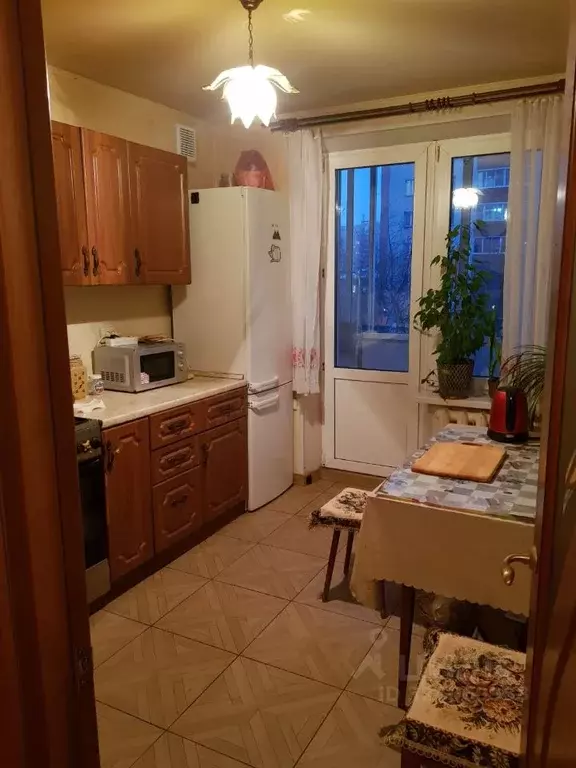 Комната Москва 11-я Парковая ул., 6 (18.0 м) - Фото 2