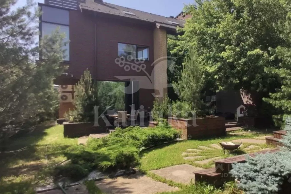 Таунхаус в Московская область, Одинцовский городской округ, д. ... - Фото 1