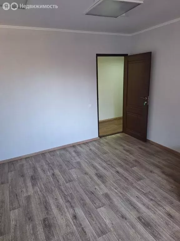 Офис (10 м) - Фото 2